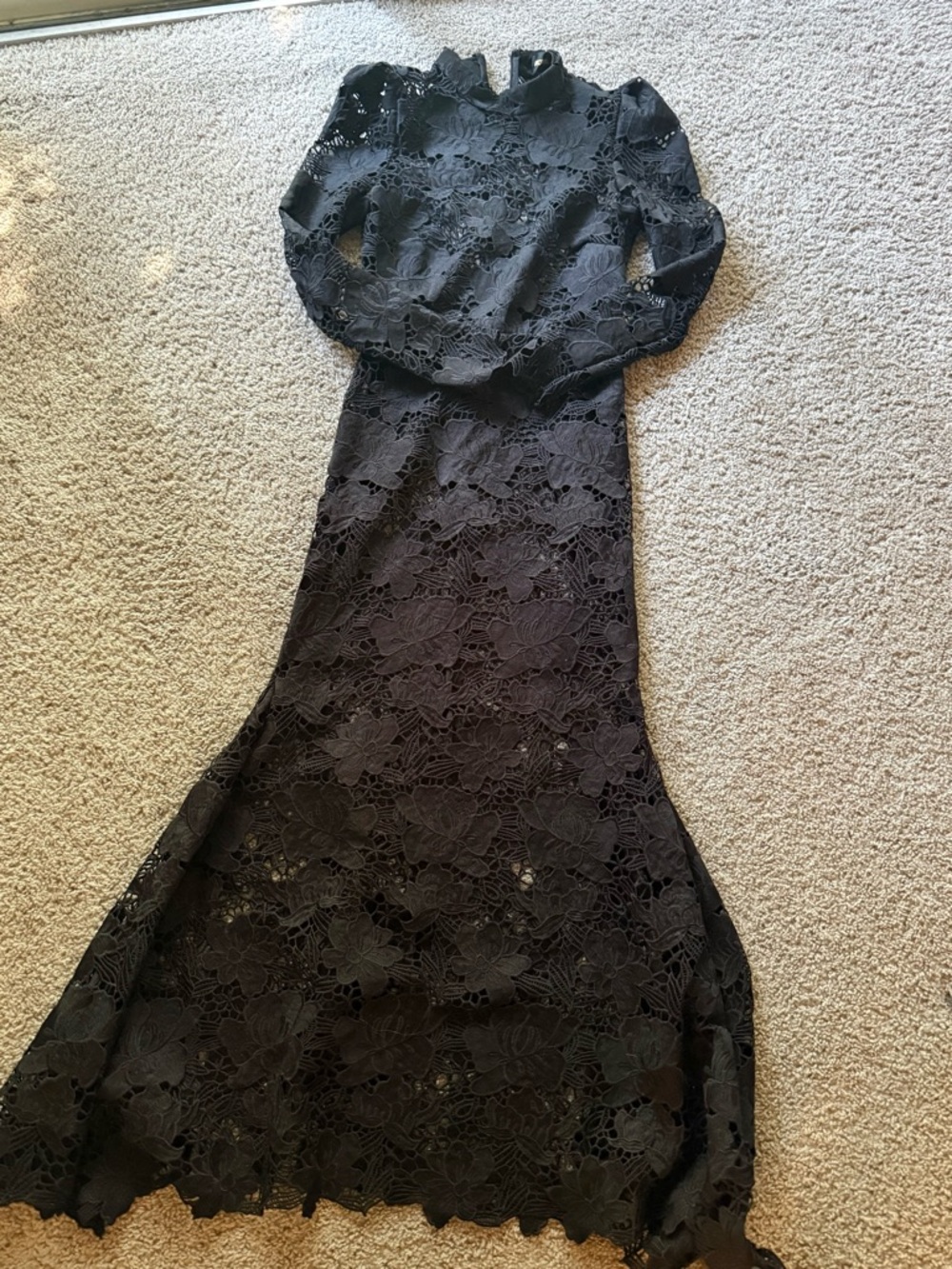 Elegant Black Lace Long Sleeve Maxi Dress